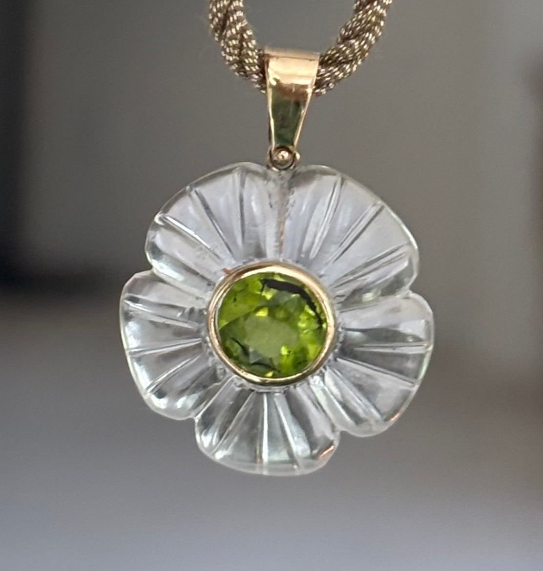 FLORA Pendant, Rock Crystal & Peridot
