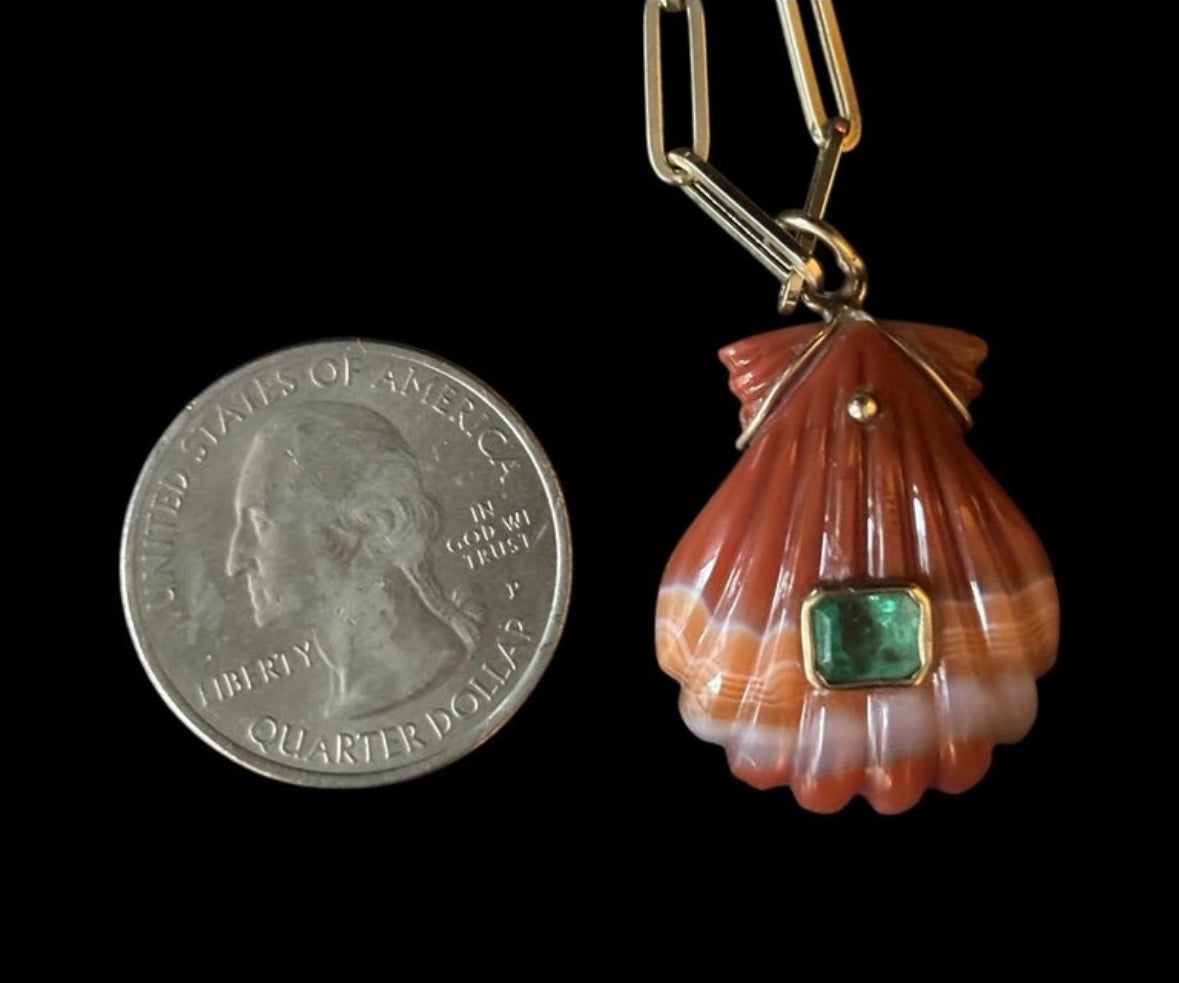 Laguna Agate Shell Pendant with Emerald