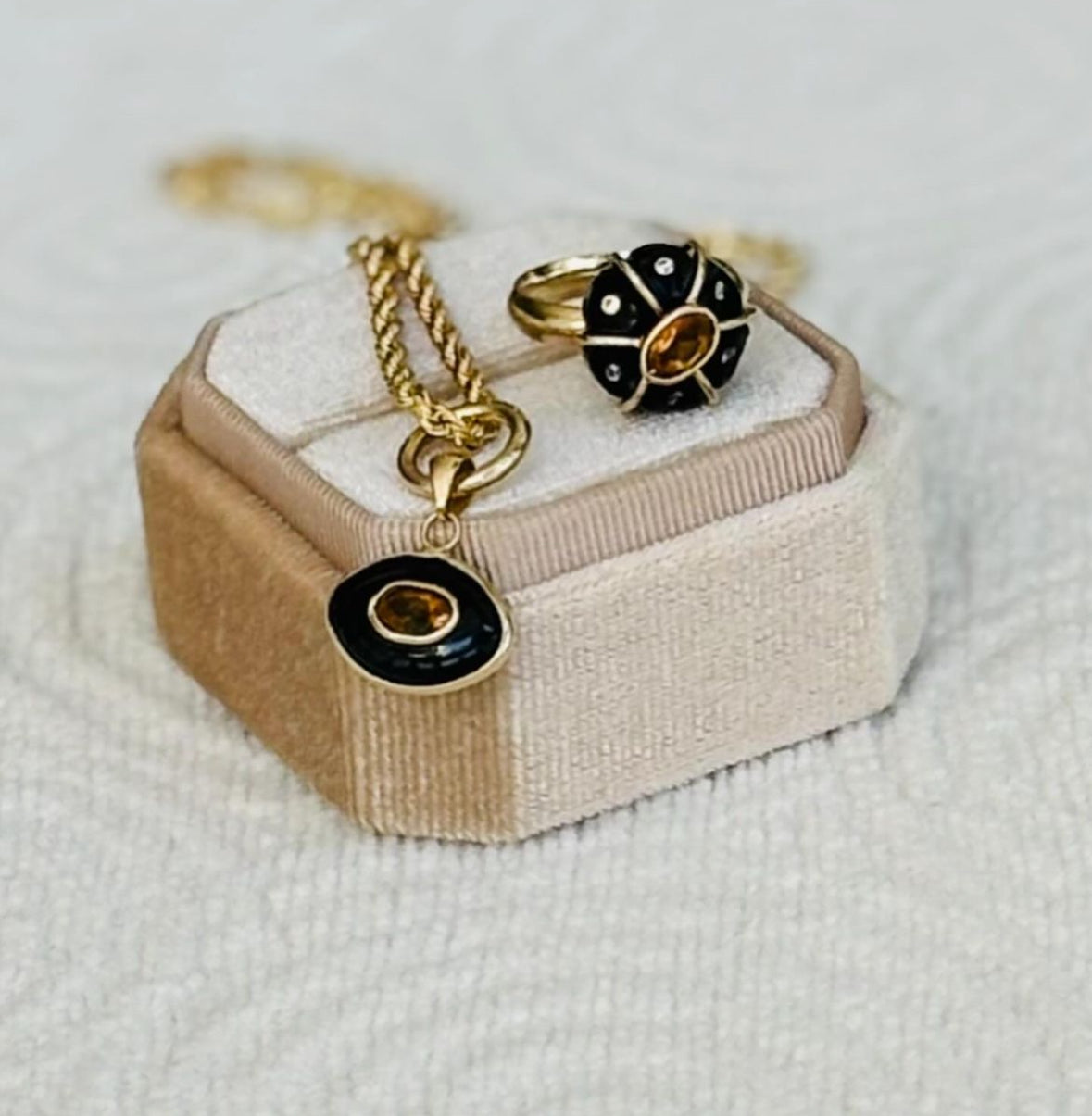 FLORA RING, Black Onyx, Citrine & Diamonds