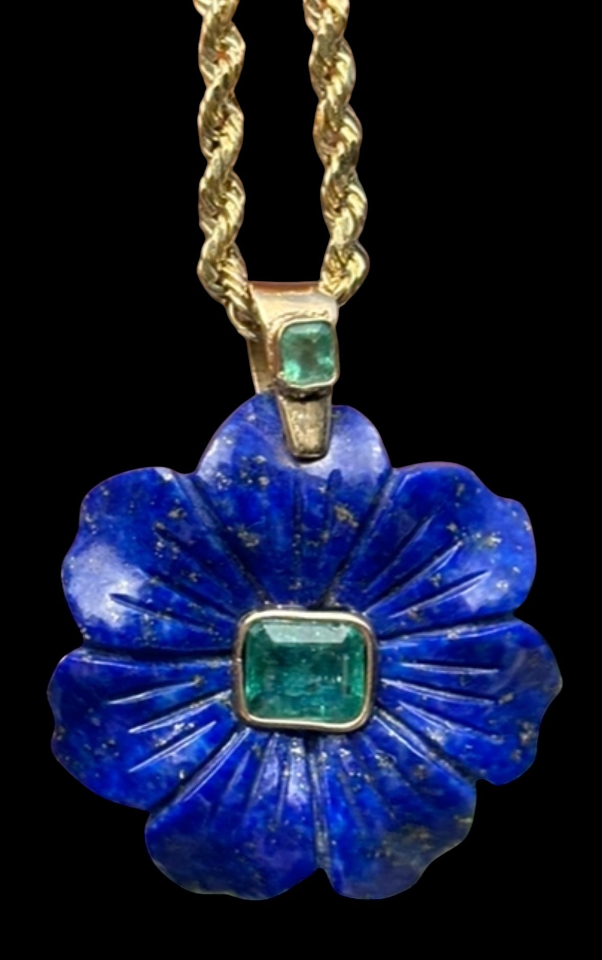 FLORA Pendant, lapis & emeralds