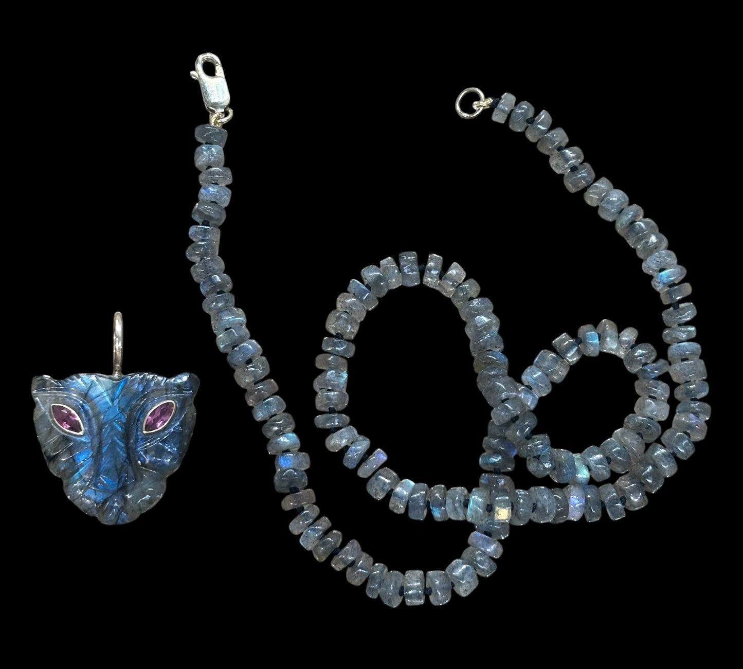 Labradorite Necklace with Lioness Pendant
