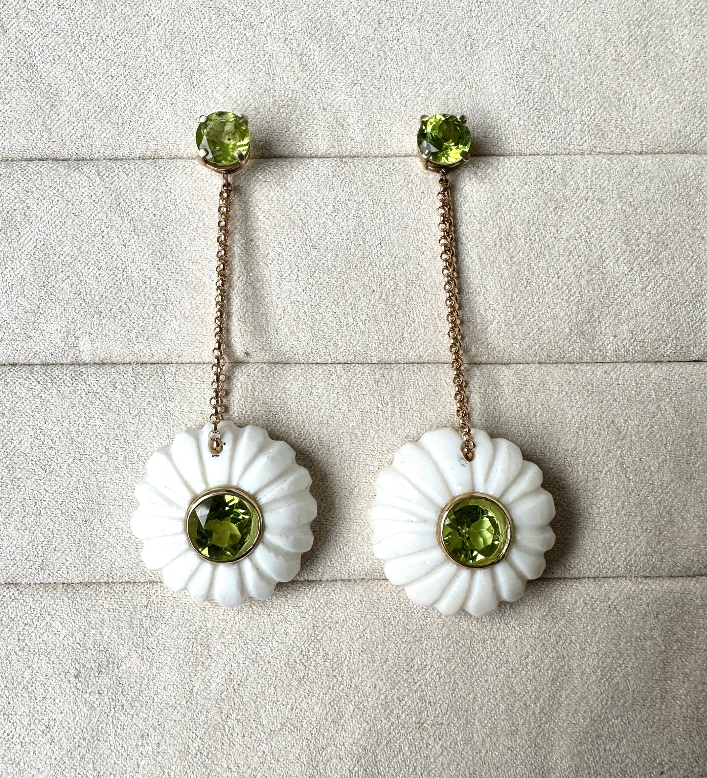 F L O R A 🌸 Earrings, white opal & peridot