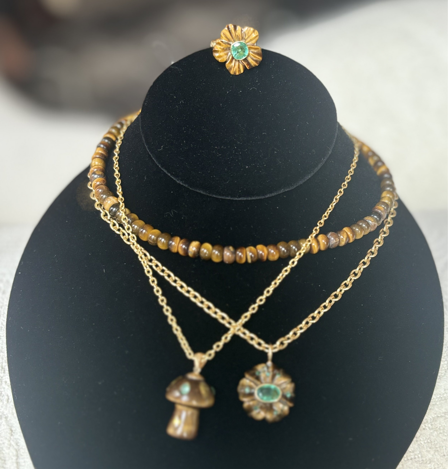 FLORA Ring, Tiger’s Eye & Emerald