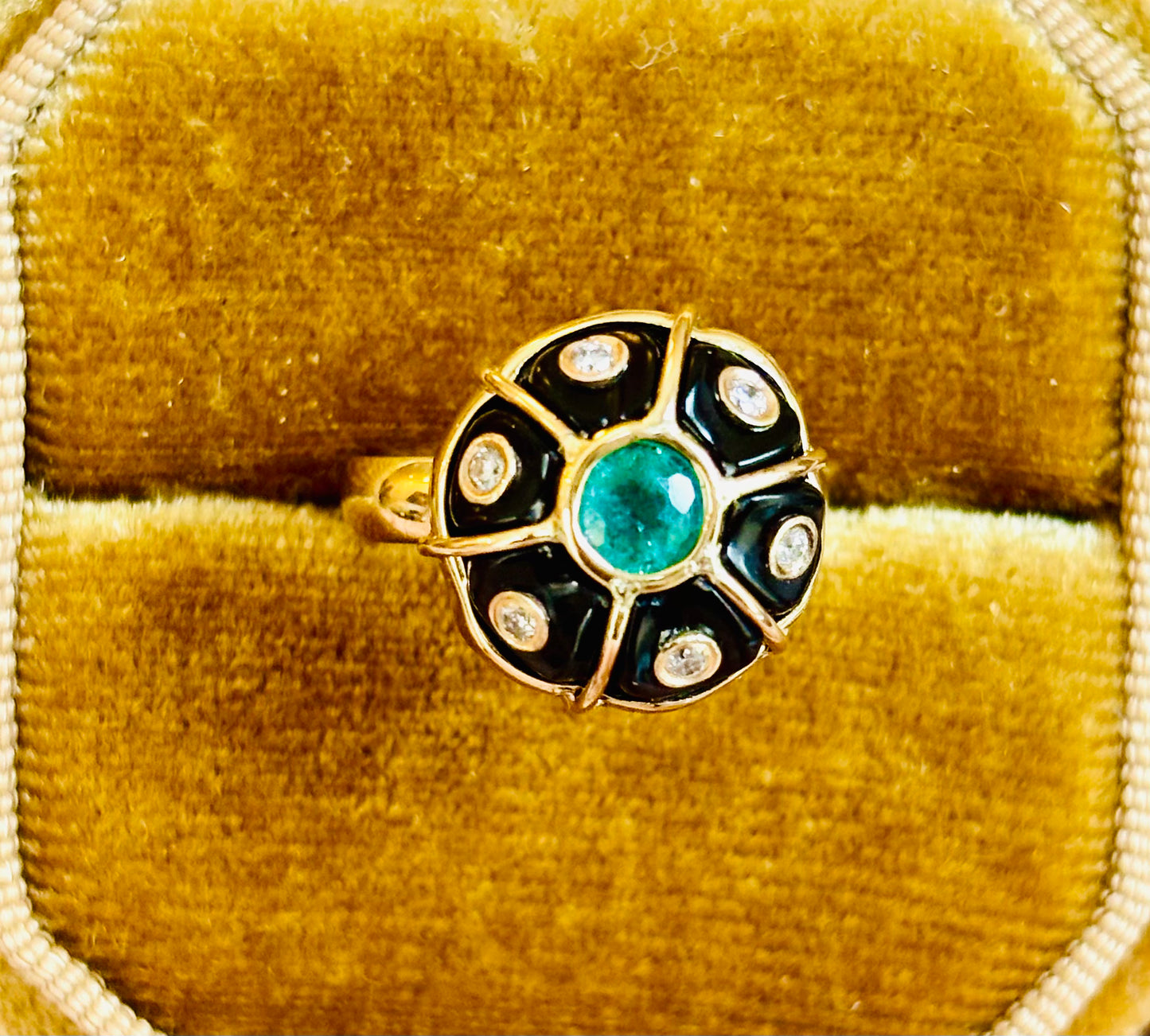 FLORA Ring: Black Onyx, Emerald & Diamonds