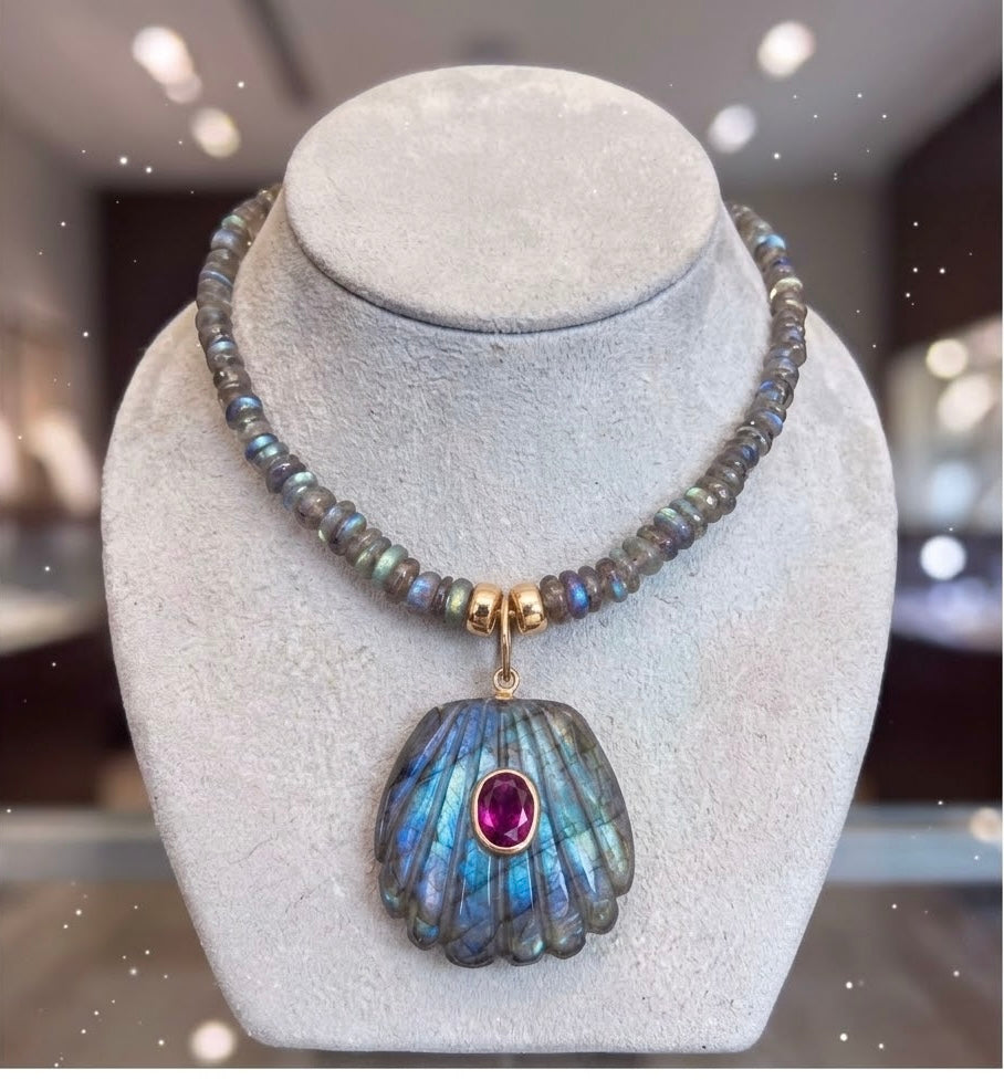 Labradorite Shell Necklace