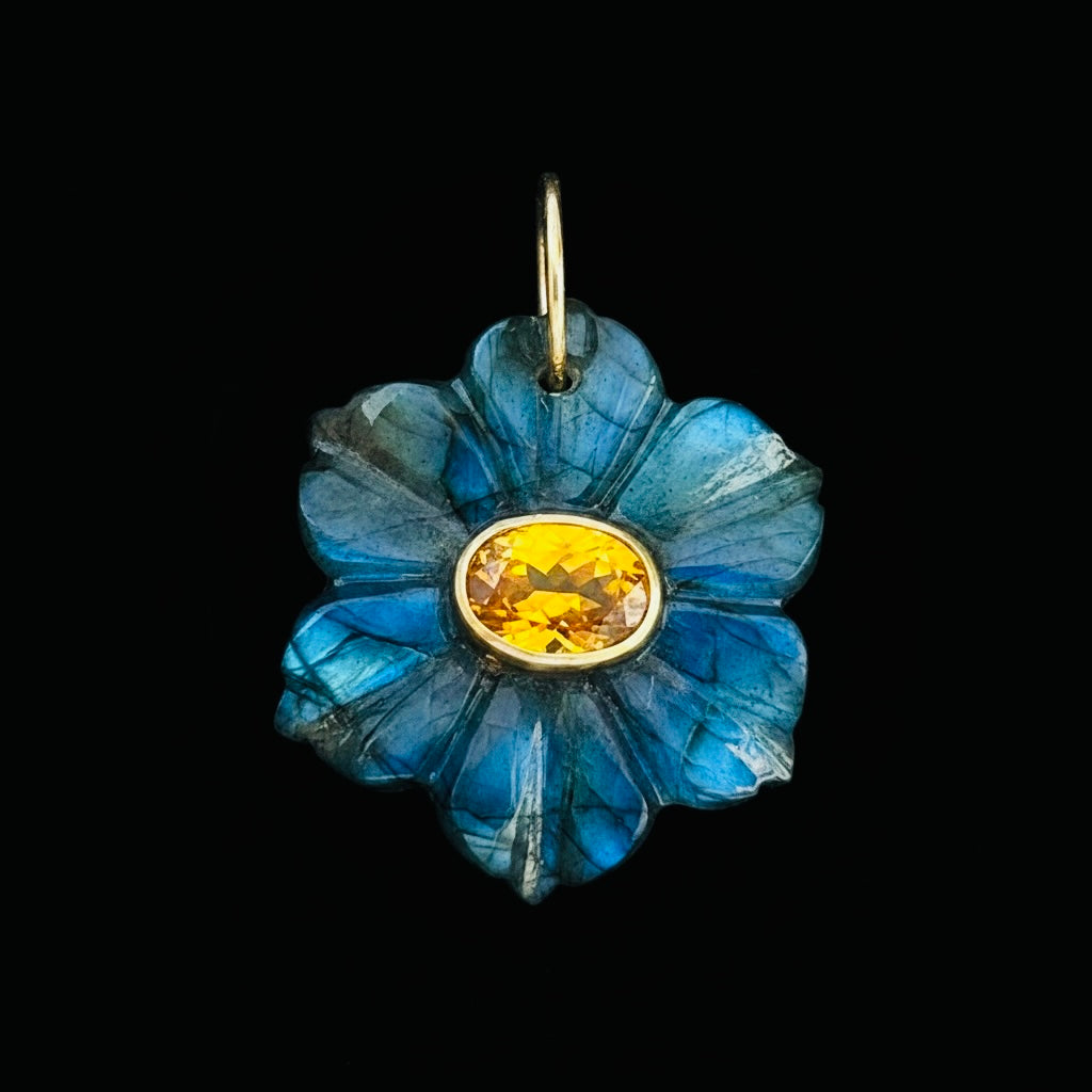 FLORA Pendant, Labradorite with Mandarin Garnet