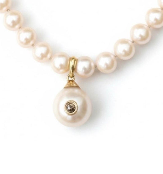 Cultured Pearl Necklace & Tahitian Pearl with Champagne Diamond