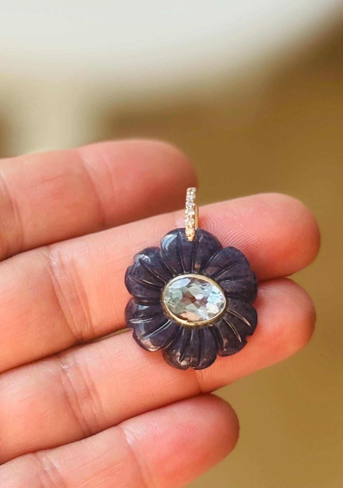 FLORA Pendant, blue aventurine, blue topaz and diamond bail