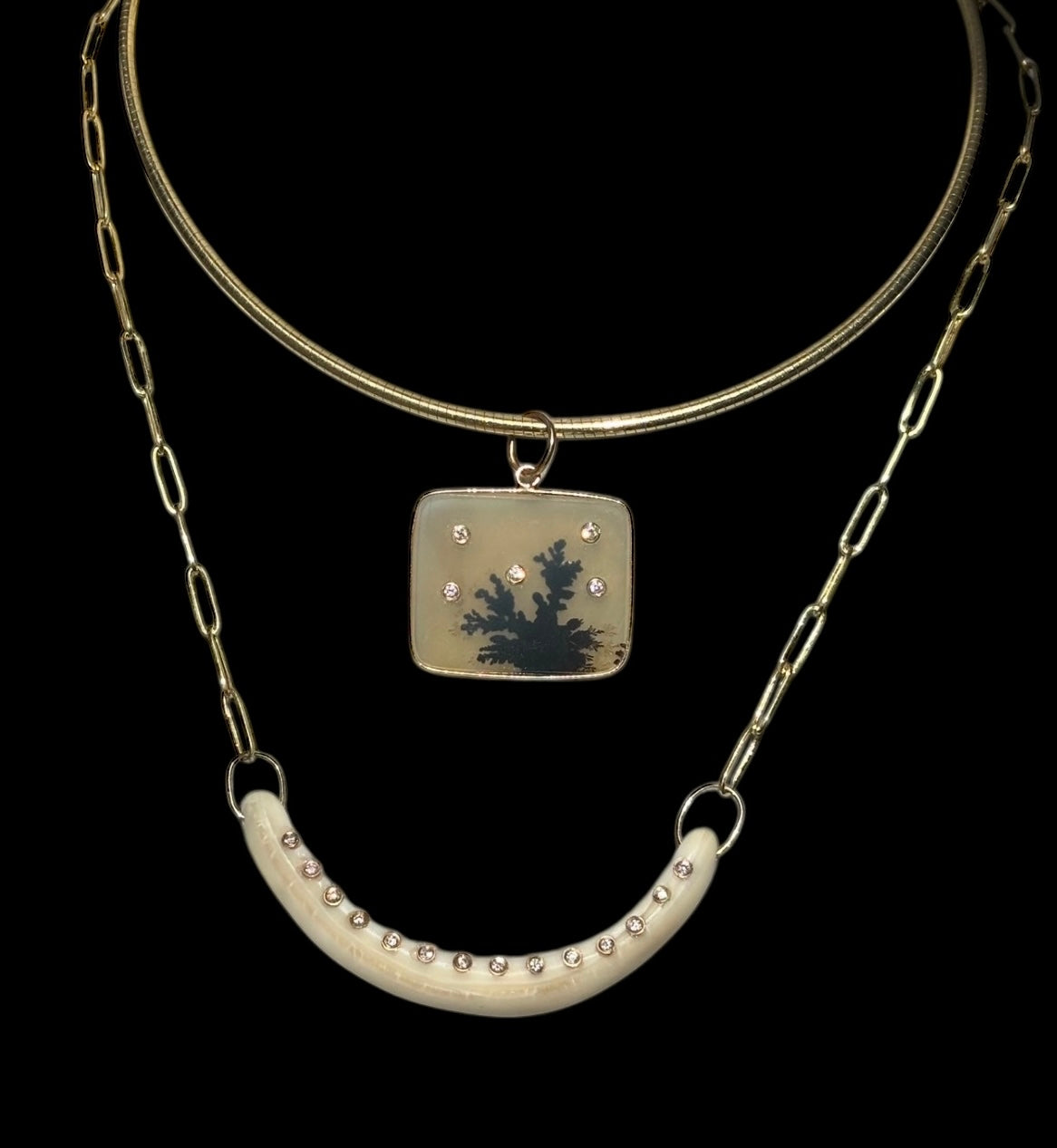 Dendritic Agate Pendant, with Five Diamonds