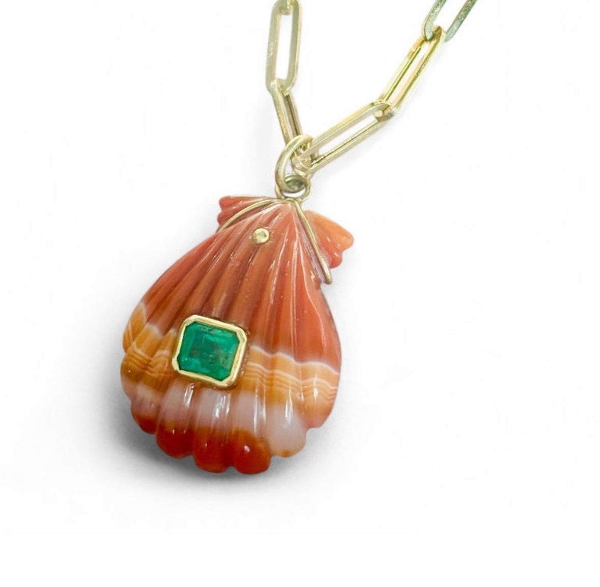 Laguna Agate Shell Pendant with Emerald