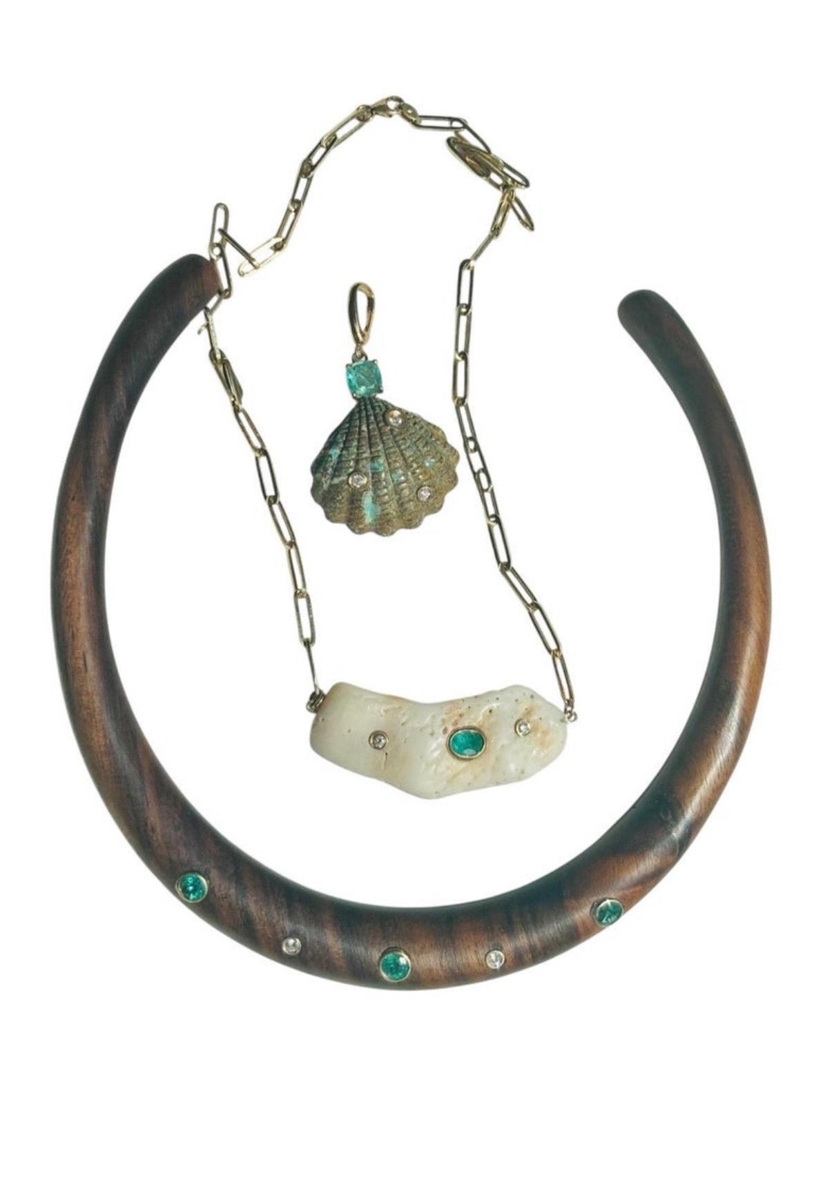 Shell Necklace with Emerald and Diamonds, Paperclip Chain
