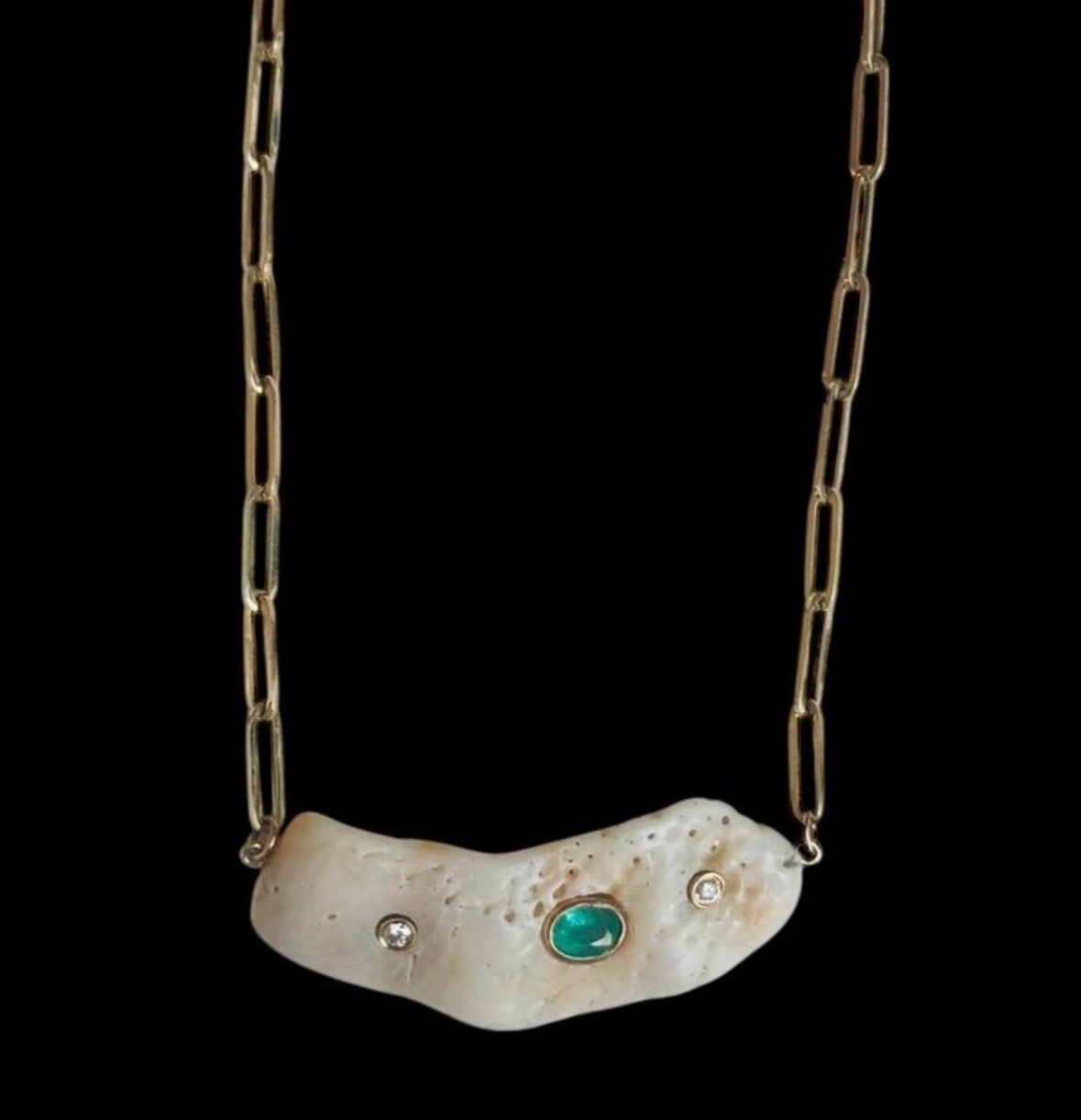 Shell Necklace with Emerald and Diamonds, Paperclip Chain