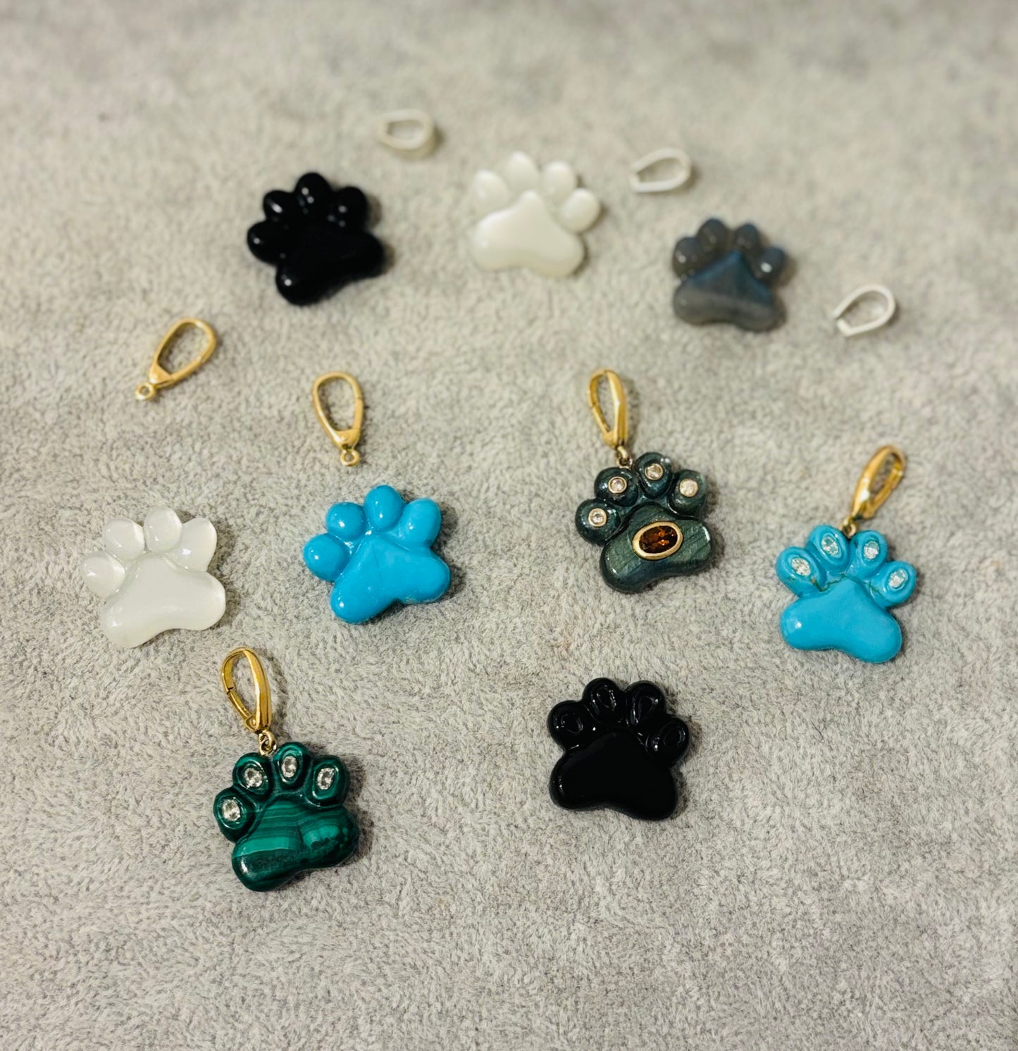 Dog Paw: Design Your Own