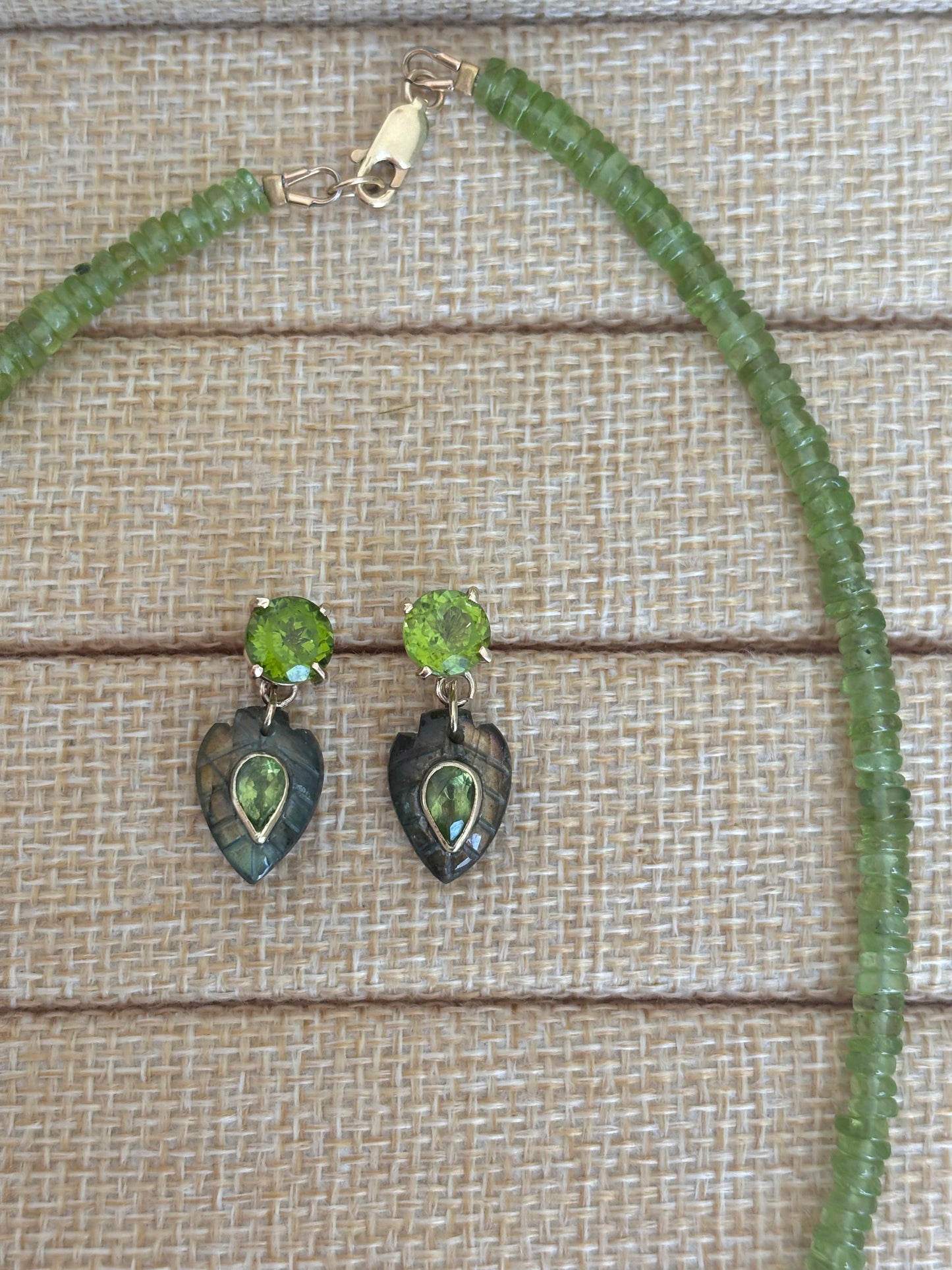 FLORA earrings / / peridot & labradorite