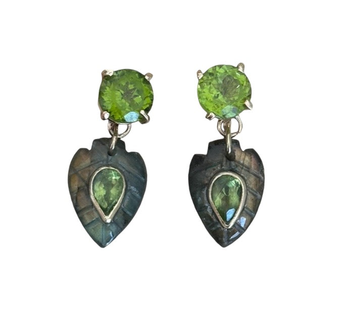 FLORA earrings / / peridot & labradorite