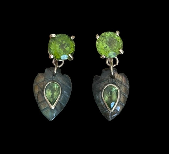 FLORA earrings / / peridot & labradorite