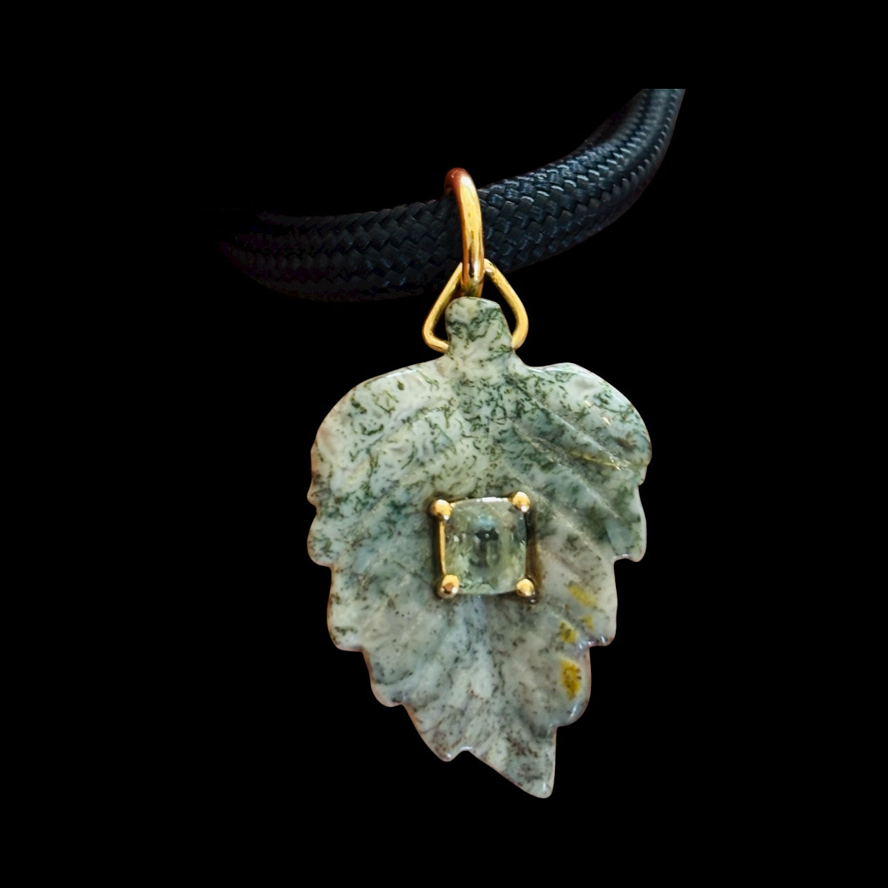 Indian Agate & Spinel Paracord Necklace