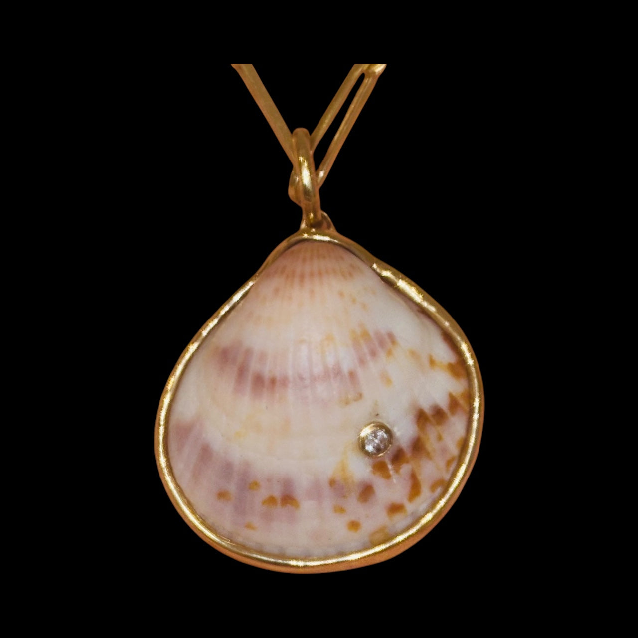 Natural Shell Pendant with Diamond