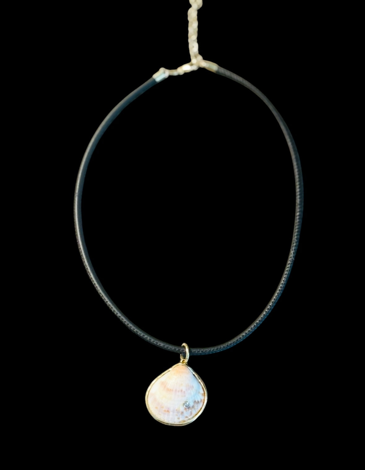 Natural Shell Pendant with Diamond