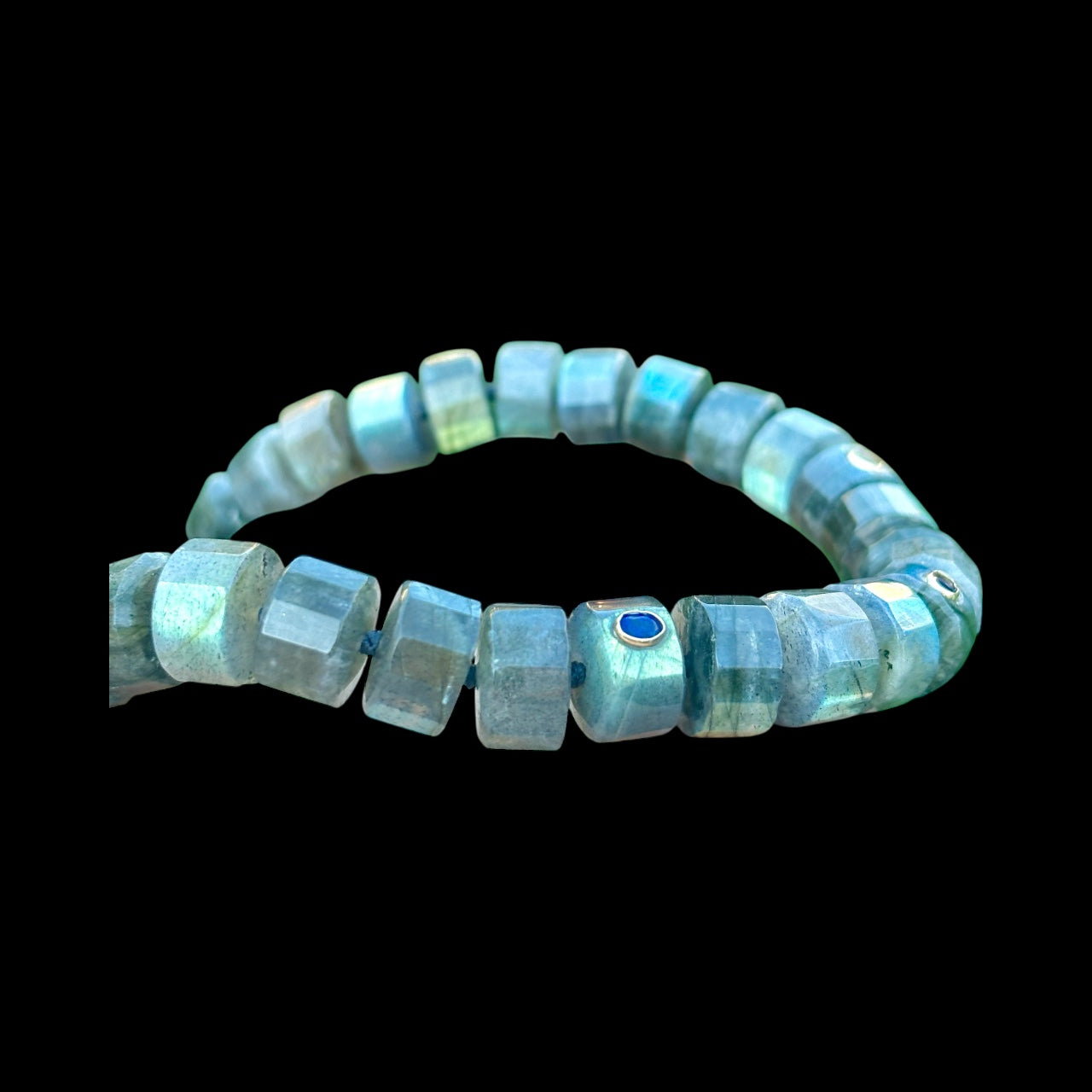 GRAND LABRADORITE NECKLACE with Blue Sapphires