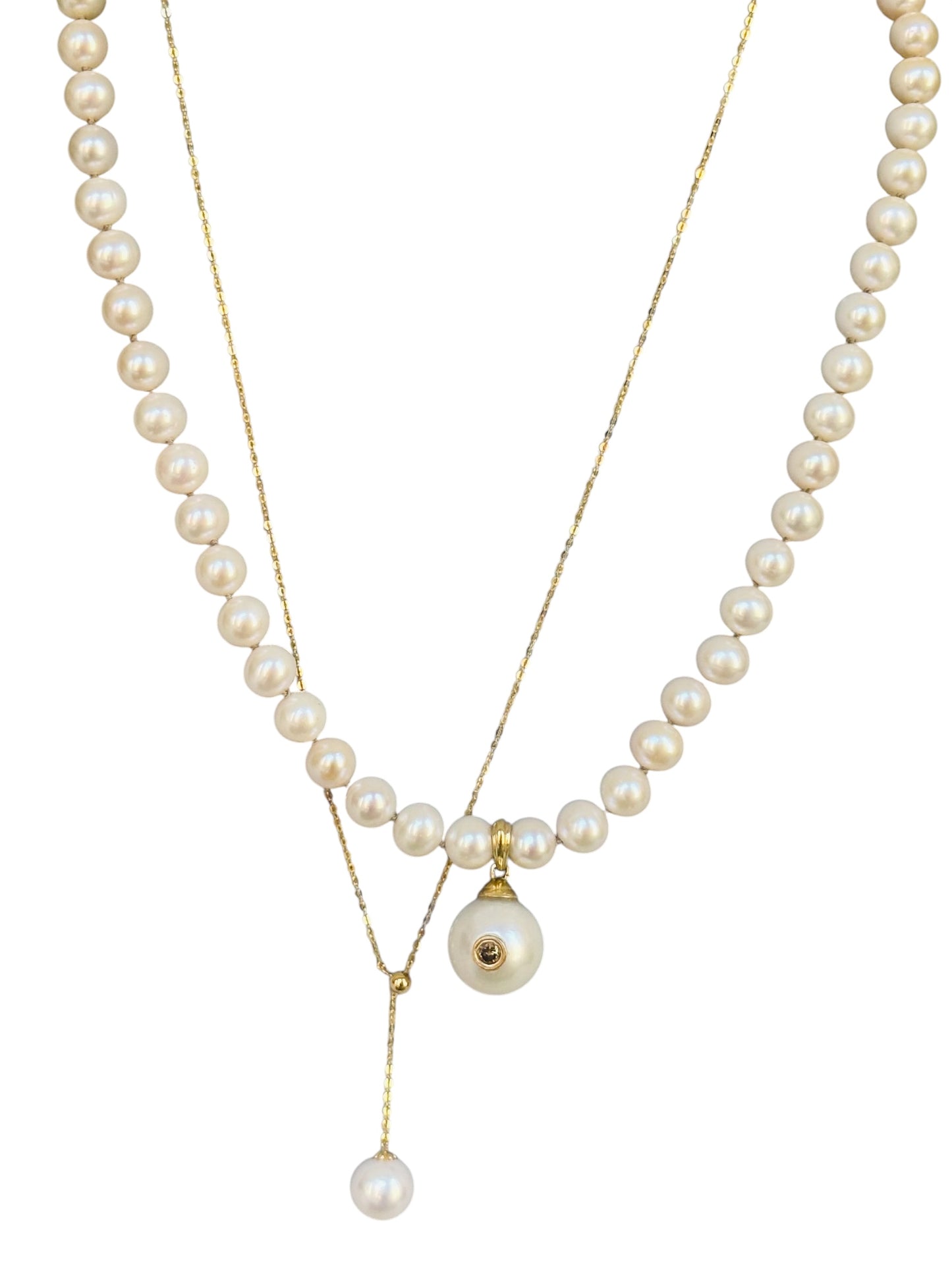 Pearl Necklace with Champagne Diamond