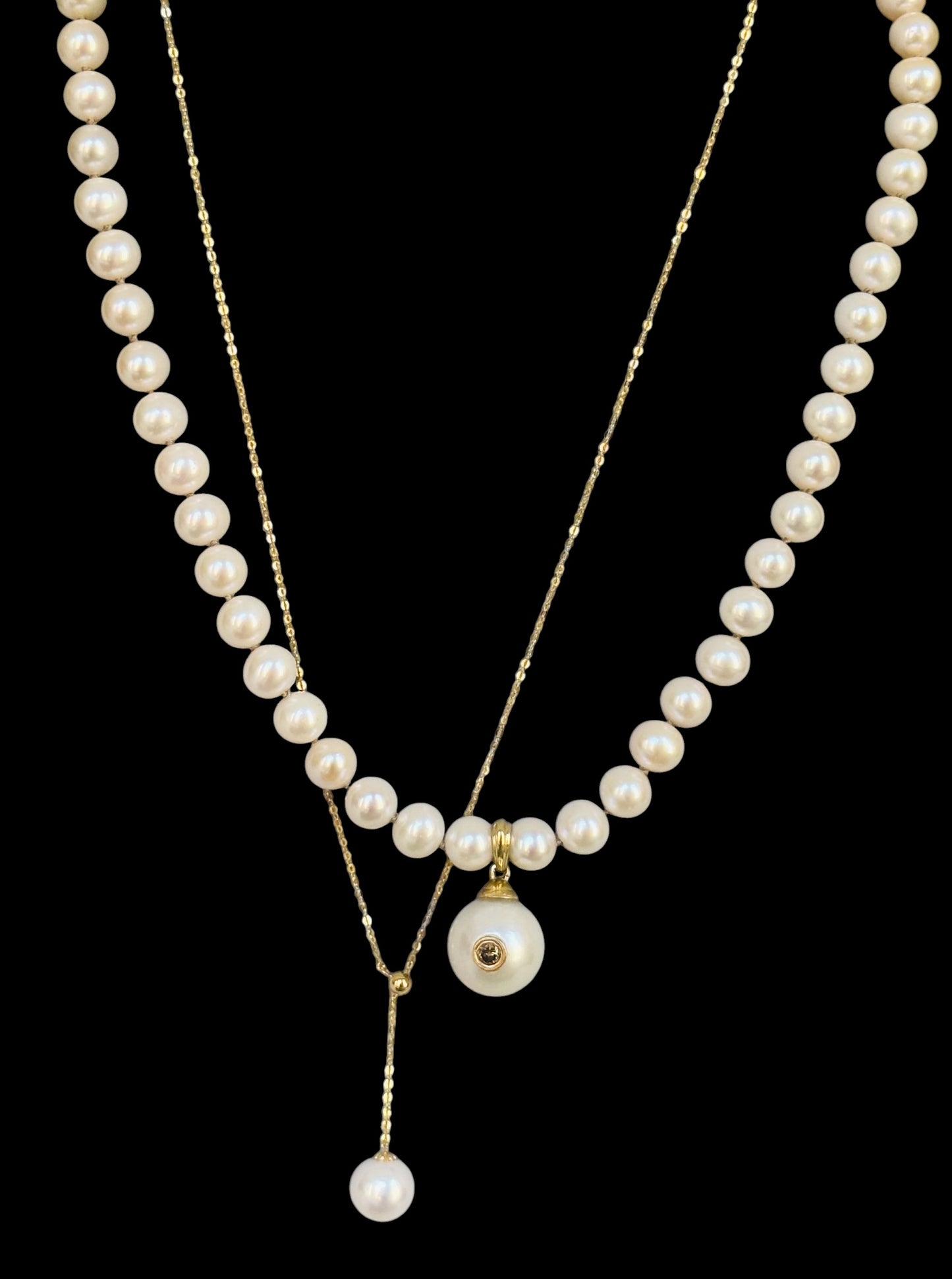 Pearl Necklace with Champagne Diamond