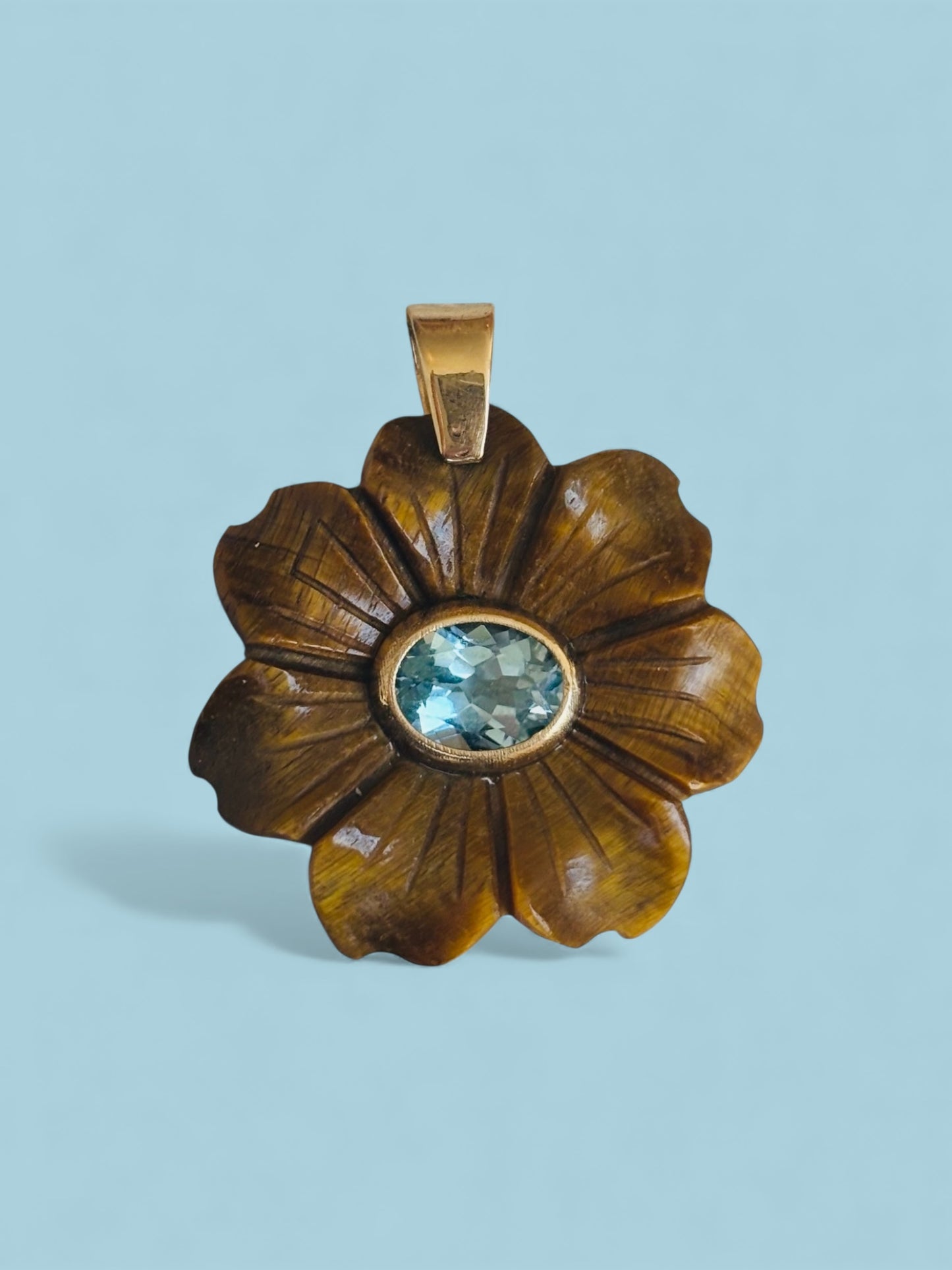 FLORA Pendant : Tiger’s Eye with Sky Blue Topaz