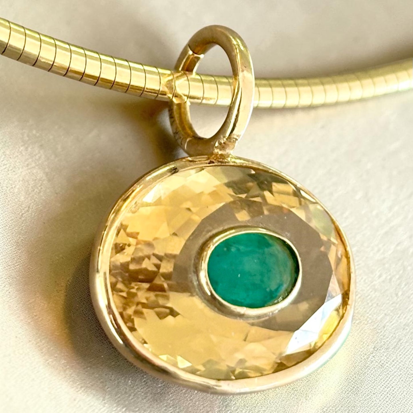 Disco Pendant, Citrine Oval with Emerald