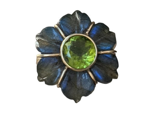 FLORA ring, labradorite & peridot