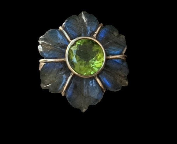 FLORA ring, labradorite & peridot