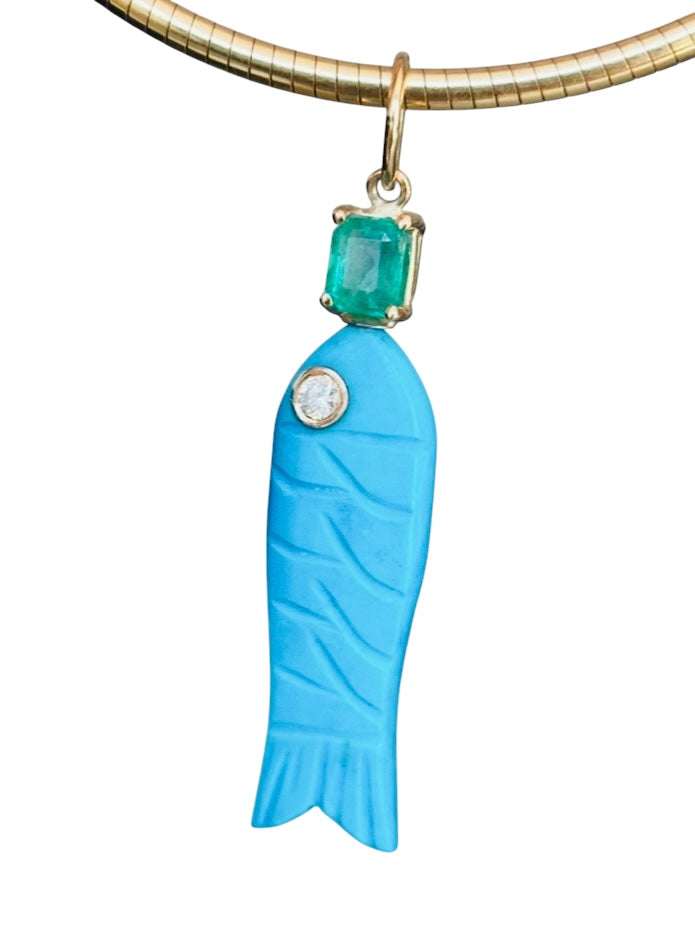 Perfect Poisson Turquoise Fish Pendant with Diamond and Emerald