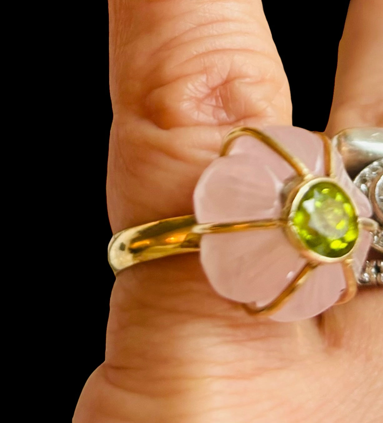 F L O R A  pinky ring, rose quartz & peridot